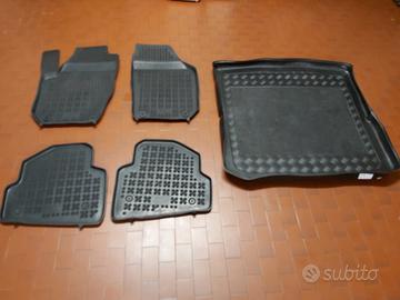 Tappeti e vasca Skoda Fabia wagon I(6Y) e II(5J)
