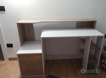 Scrivania