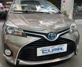 Toyota Yaris 1.5 Hybrid 5 porte Business