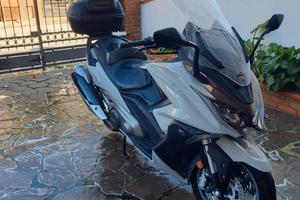Ak 550 kymco 
