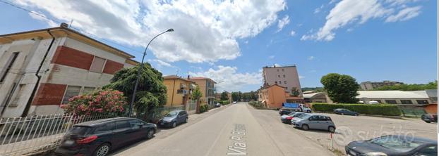 Bilocale con Balcone e Posto Auto Coperto