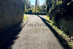 Stanza deposito nel cuore di Roma Nord