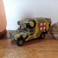 Furgoncino della Croce Rossa della guerra