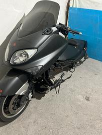 Yamaha Tmax 500