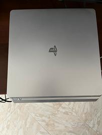 Playstation 4 slim