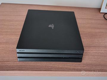 ps4 1 TB + 2 controller + 11 giochi 