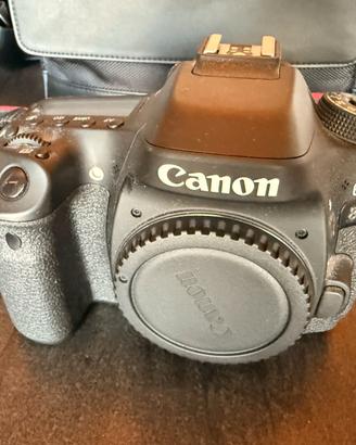 Canon EOS 80D – corpo – uso solo indoor – completa