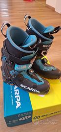Scarponi sci alpinismo