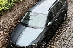 Skoda octavia 1.5 gtec