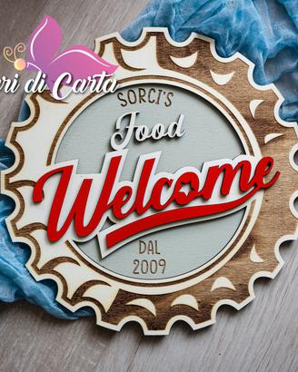 insegna vintage in legno