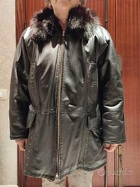 Giacca lunga in vera pelle con collo in pelliccia