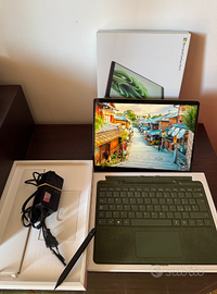 Microsoft Surface Pro 9, i5, 8 GB, 256 GB