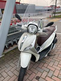 Piaggio Medley Abs 150