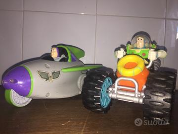 Toy Story quad e moto spaziale