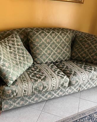 Coppia di Divani da 3 posti e 2 posti