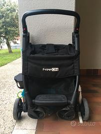 Passeggino leggero + articoli prima infanzia