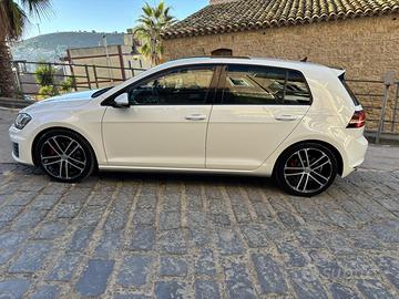 Wolswagen GOLF GTD serie 7 184 cv