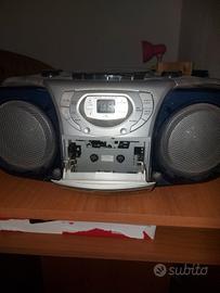 stereo marca Grundig