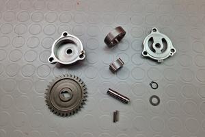 POMPA OLIO CAGIVA RAPTOR 650 2001 2004