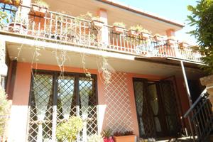 PORZIONE DI TRIFAMILIARE A NEPI