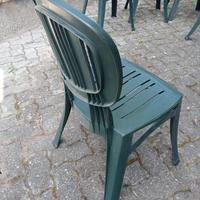 Sedia plastica resistente 