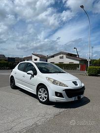 Peugeot 207 5p 1.4 hdi