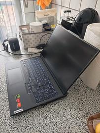 Laptop Lenovo Legion Pro 5 16ARX8 Ryzen 9 16 cores