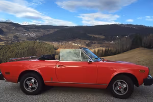 FIAT 124 Spider 1977