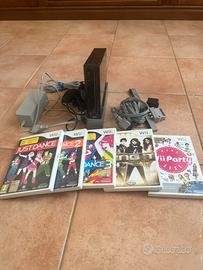 Nintendo Wii nera+Nunchuk, Cavi, SensorBar, Giochi