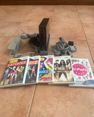 Nintendo Wii nera+Nunchuk, Cavi, SensorBar, Giochi