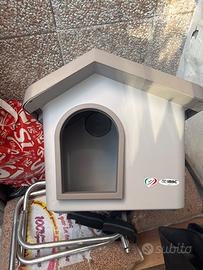 Cuccia,zaino ,vedtiti