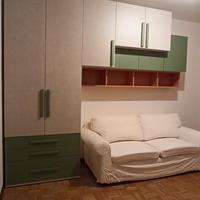 Divano letto 2 posti colore panna – buone condizio