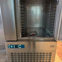 Abbattitore professionale 10/20 teglie Electrolux
