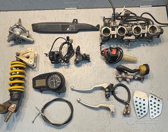 HONDA CBR 954 RR - RICAMBI VARI