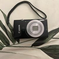 Canon IXUS 185 con accessori