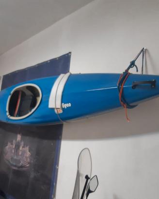 Kayak monoposto in vetroresina + PAGAIA E CARRELLO