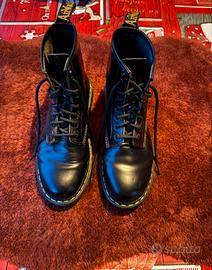 Dr martens taglia 40