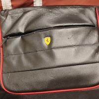 borsa Ferrari 