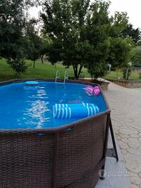 Piscina fuori terra BestWay 4,88 X 3,05 + Robot