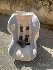 Seggiolino auto
