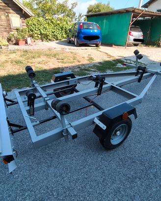 Carrello barca 400 kg UMBRA