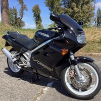 Honda VFR 750 F