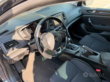 Renault  Megane 2018 station wagon