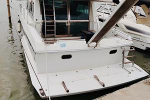 FERRETTI ALTURA 44S