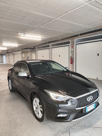 Infiniti Q30 1.5 109cv Premium Tech 
