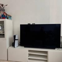 Mobile Tv ikea con vetrina