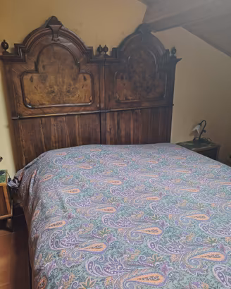 Letto antico