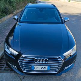 Audi A4 S-line