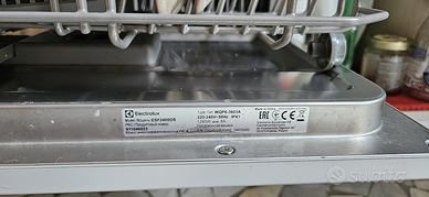 Lavastoviglie Electrolux da appoggio