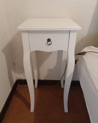 comodino/tavolino